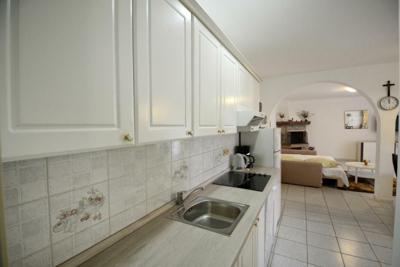 Apartments Pilic Rosini 外观 照片