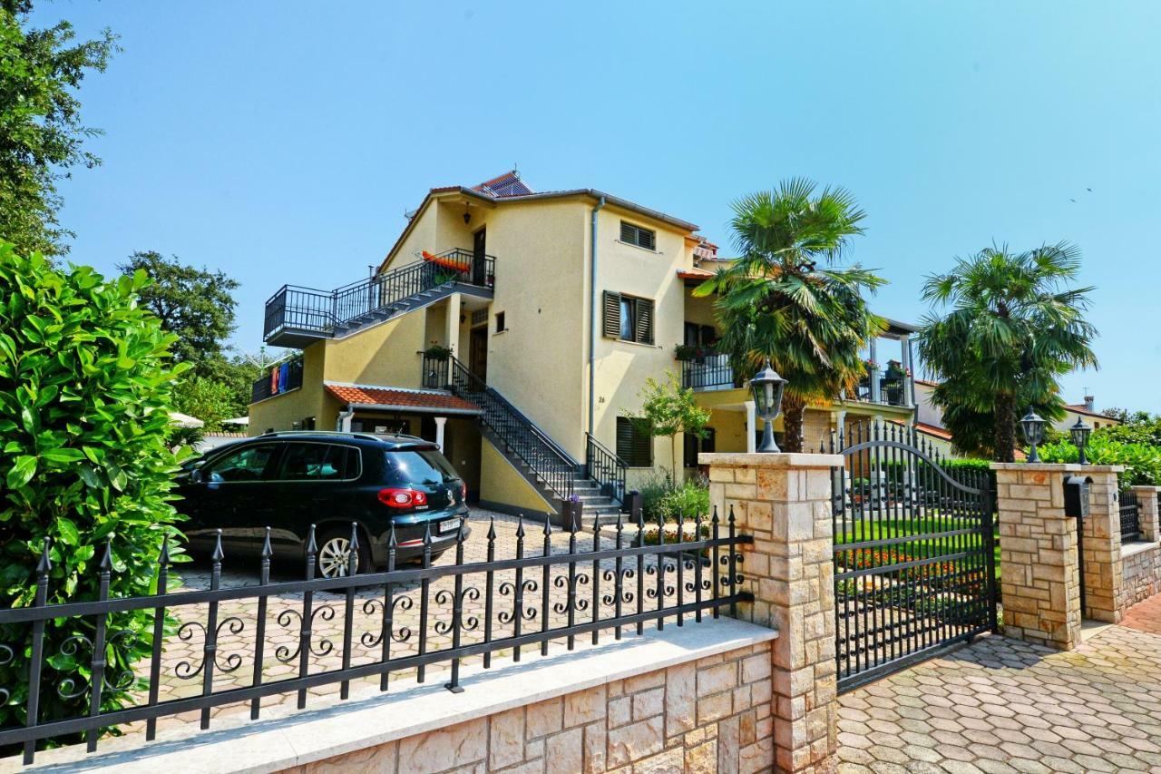 Apartments Pilic Rosini 外观 照片